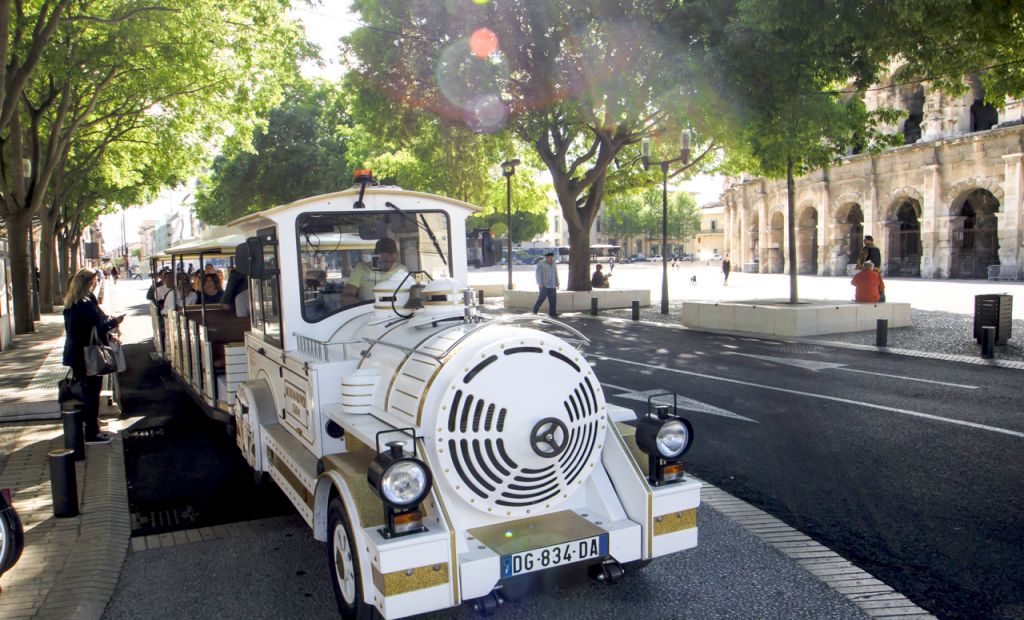 Location de petit train a Nimes (30)